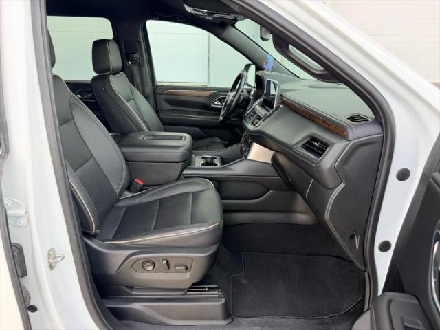2022 Chevrolet Suburban 4WD Premier