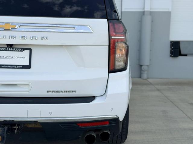2022 Chevrolet Suburban 4WD Premier