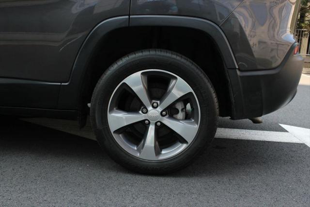 2020 Jeep Cherokee Limited FWD
