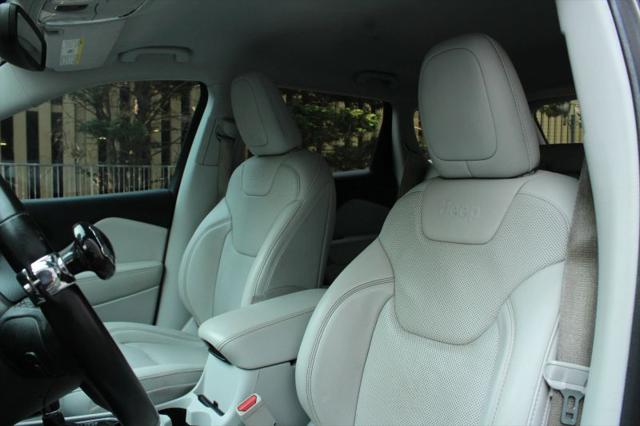 2020 Jeep Cherokee Limited FWD
