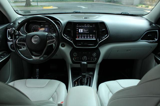 2020 Jeep Cherokee Limited FWD