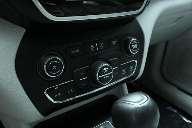 2020 Jeep Cherokee Limited FWD