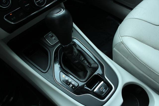 2020 Jeep Cherokee Limited FWD