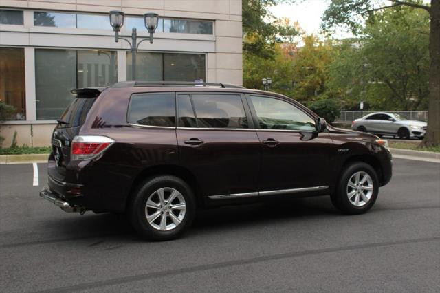 2013 Toyota Highlander Hybrid Base V6