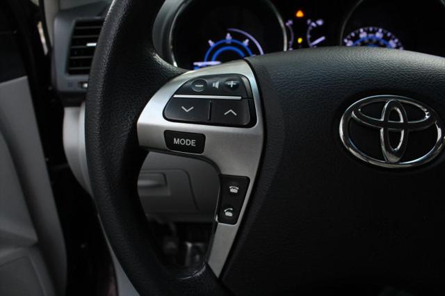 2013 Toyota Highlander Hybrid Base V6