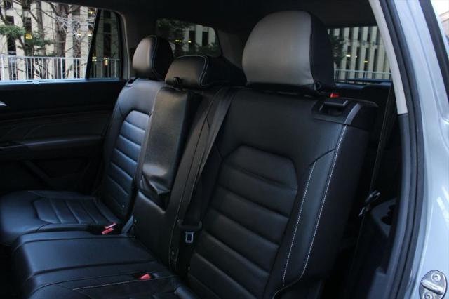 2023 Volkswagen Atlas 3.6L V6 SEL Premium R-Line
