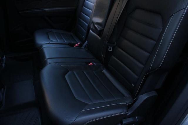 2023 Volkswagen Atlas 3.6L V6 SEL Premium R-Line