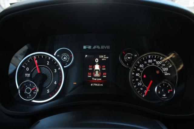 2024 Ram 2500 Big Horn Crew Cab 4x4 6'4" Box