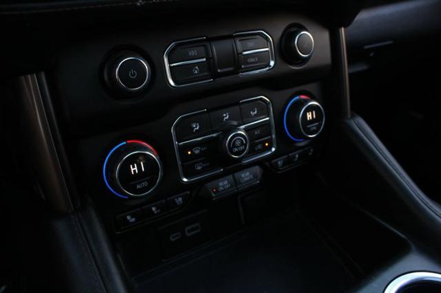 2023 Chevrolet Suburban 4WD High Country