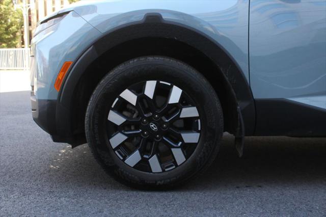 2025 Hyundai Santa Cruz SE