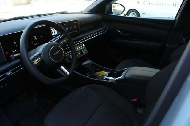 2025 Hyundai Santa Cruz SE