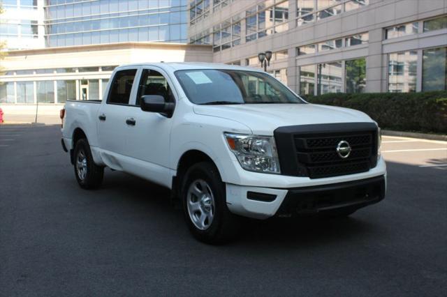 2022 Nissan Titan Crew Cab S 4x4 for sale in Arlington, VA