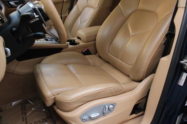 2016 Porsche Macan S