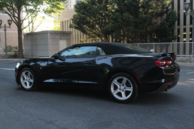 2021 Chevrolet Camaro RWD Convertible 2LT