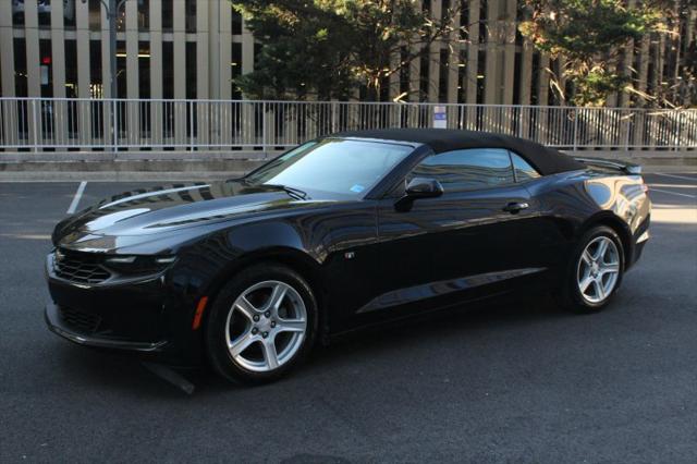 2021 Chevrolet Camaro RWD Convertible 2LT