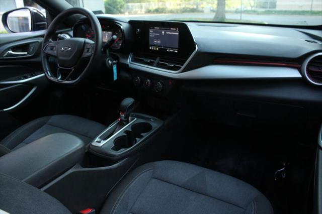 2024 Chevrolet Trax FWD 1RS