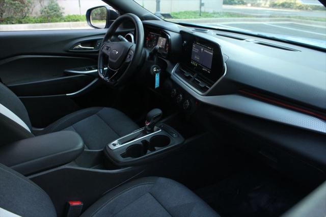 2024 Chevrolet Trax FWD 1RS