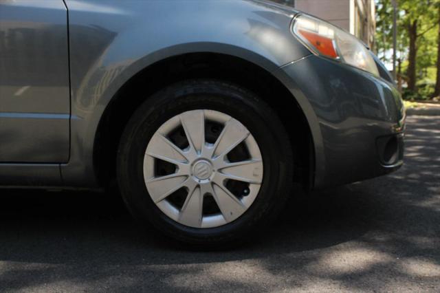 2009 Suzuki SX4 LE