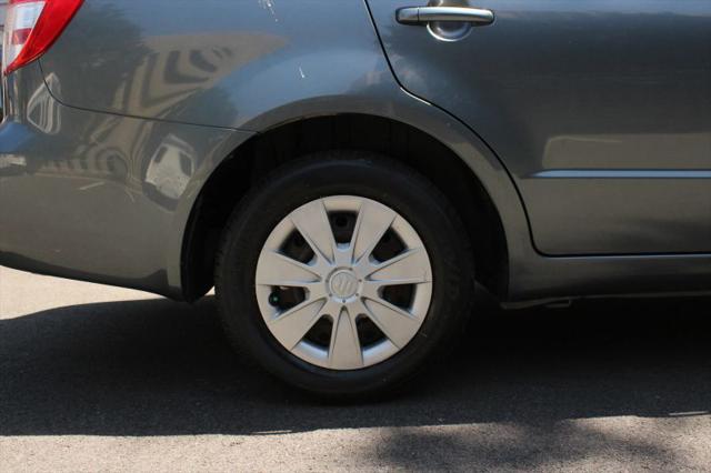 2009 Suzuki SX4 LE