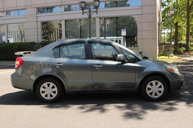 2009 Suzuki SX4 LE