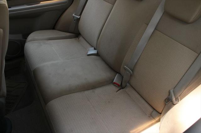 2009 Suzuki SX4 LE