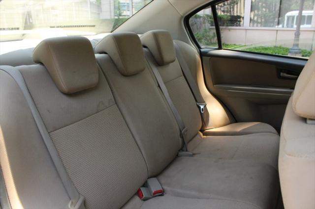 2009 Suzuki SX4 LE