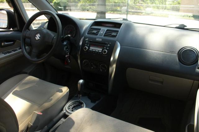 2009 Suzuki SX4 LE