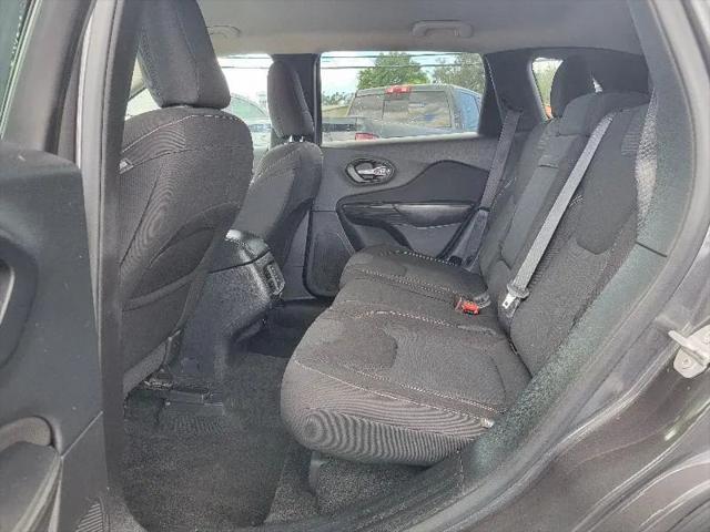 2015 Jeep Cherokee Latitude Altitude