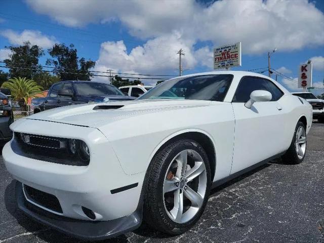 2015 Dodge Challenger SXT