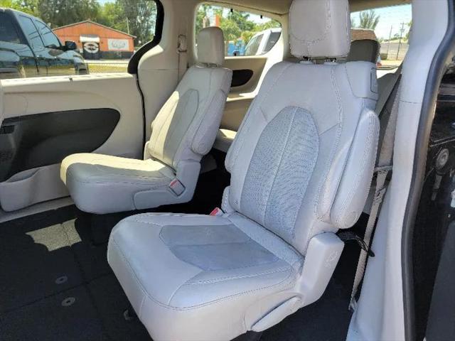 2021 Chrysler Pacifica Touring L