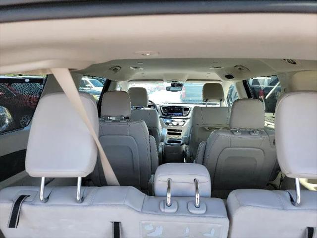 2021 Chrysler Pacifica Touring L