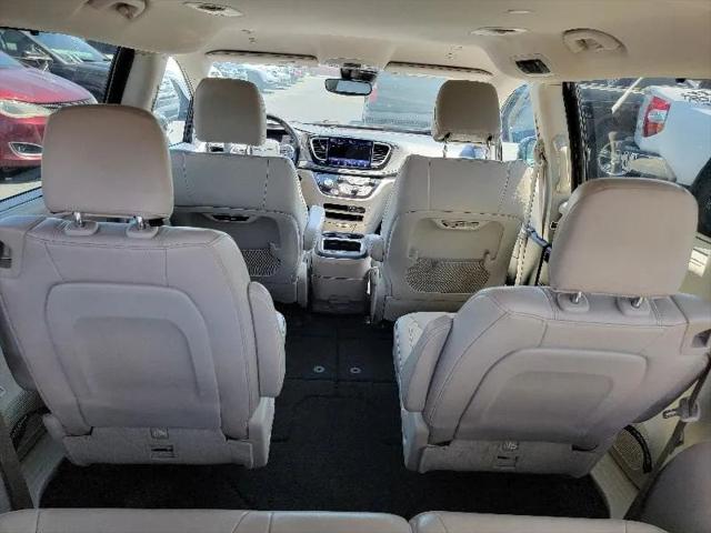 2021 Chrysler Pacifica Touring L