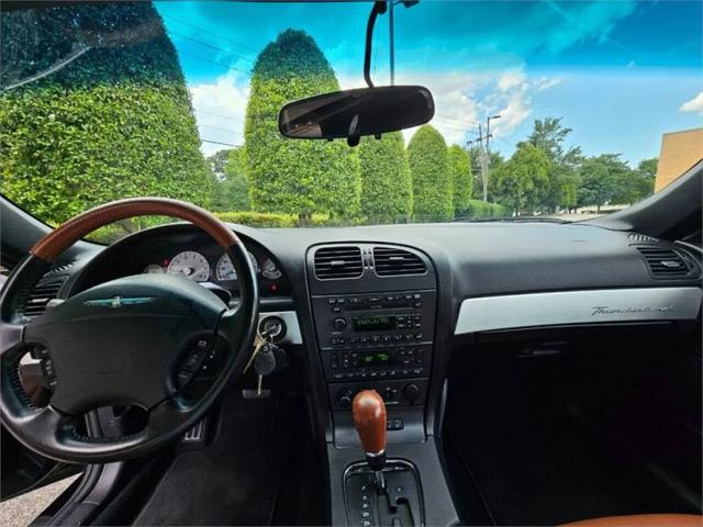 2003 Ford Thunderbird 007 Limited Edition Hard Top