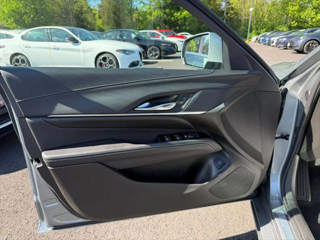 2023 Cadillac CT4 Luxury