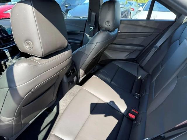 2023 Cadillac CT4 Luxury