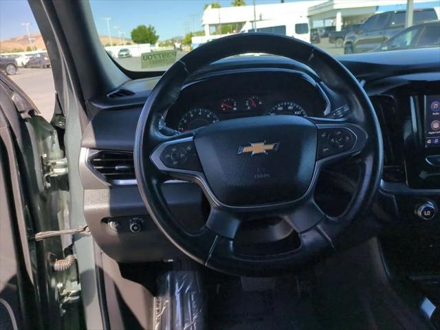 2023 Chevrolet Traverse FWD LT Cloth