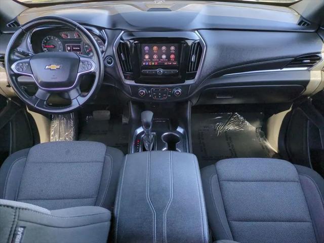 2023 Chevrolet Traverse FWD LT Cloth