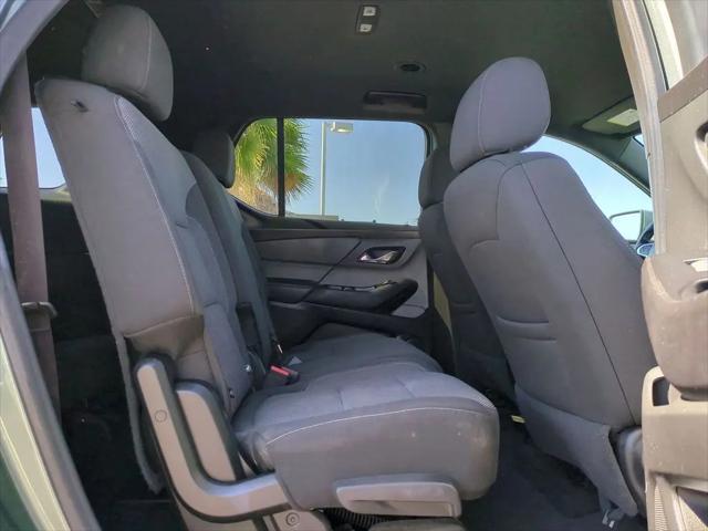 2023 Chevrolet Traverse FWD LT Cloth