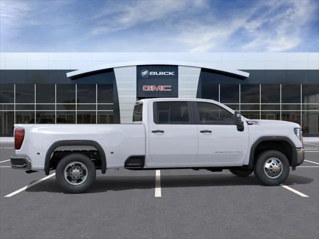 2026 GMC Sierra 3500HD Crew Cab, Long Bed, Pro Dual Rear Wheel, 4WD