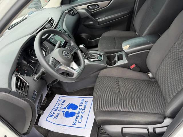 2020 Nissan Rogue Sport S FWD Xtronic CVT