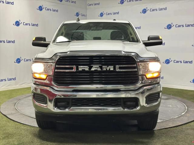 2019 Ram 3500 Big Horn Crew Cab 4x4 8' Box