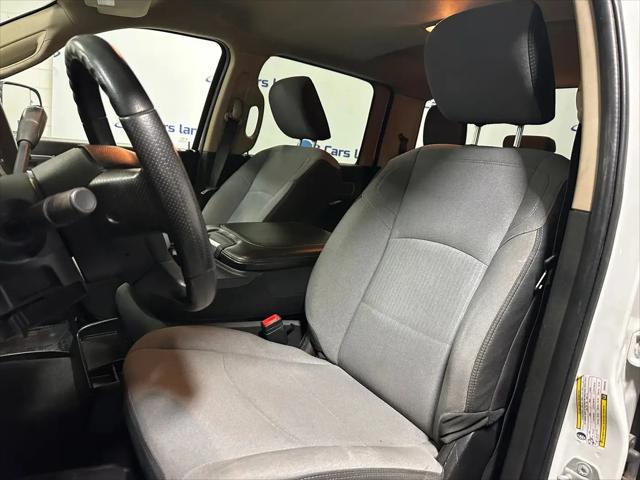 2019 Ram 3500 Big Horn Crew Cab 4x4 8' Box