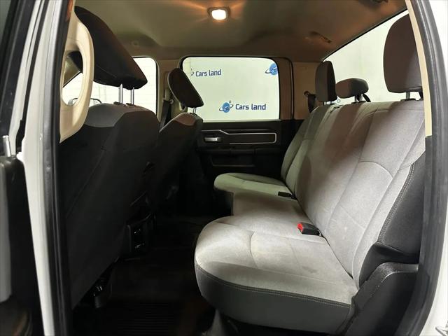 2019 Ram 3500 Big Horn Crew Cab 4x4 8' Box