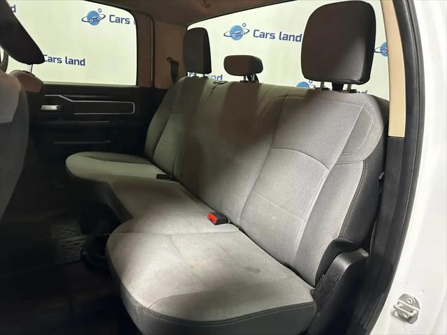 2019 Ram 3500 Big Horn Crew Cab 4x4 8' Box