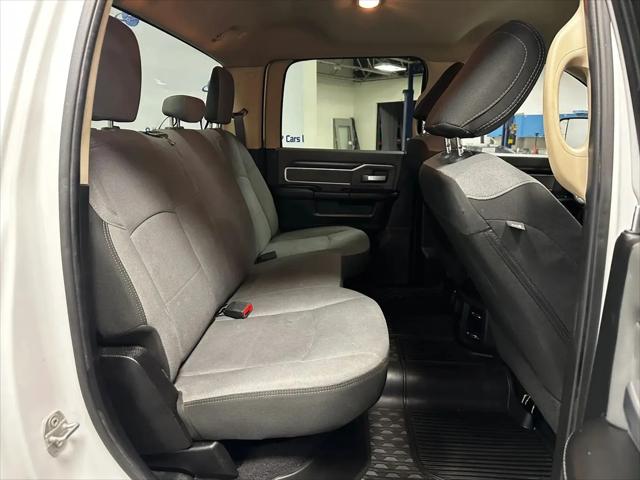 2019 Ram 3500 Big Horn Crew Cab 4x4 8' Box