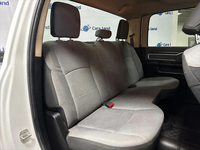 2019 Ram 3500 Big Horn Crew Cab 4x4 8' Box