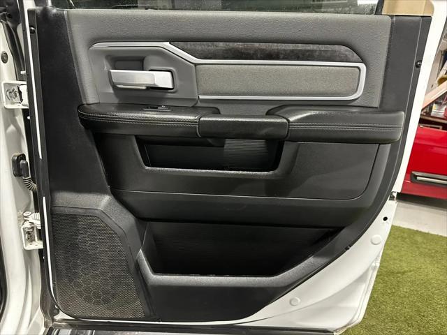 2019 Ram 3500 Big Horn Crew Cab 4x4 8' Box