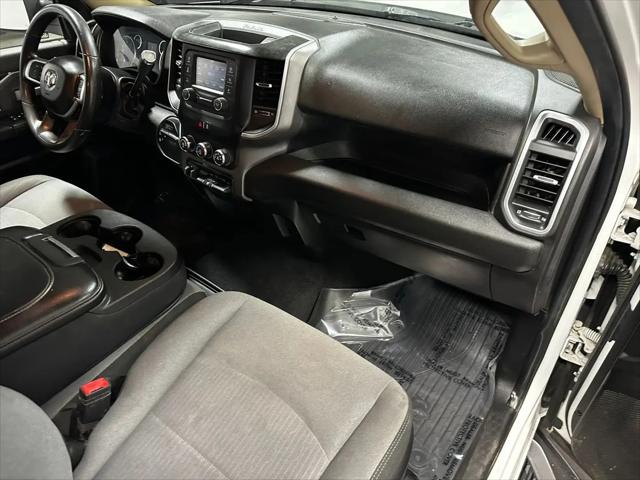 2019 Ram 3500 Big Horn Crew Cab 4x4 8' Box