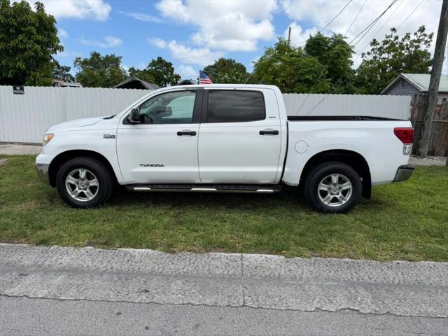 2013 Toyota Tundra Grade 5.7L V8