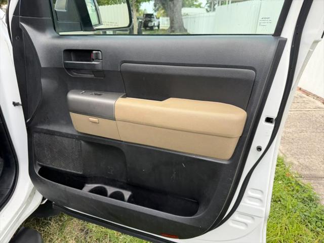2013 Toyota Tundra Grade 5.7L V8